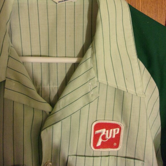 Unitog Short Sleeve 7UP Button down 2 pockets 16-16.5 - Picture 5 of 12